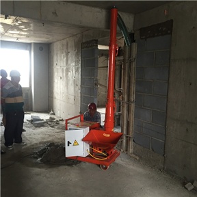 二次結構澆注機施工現(xiàn)場